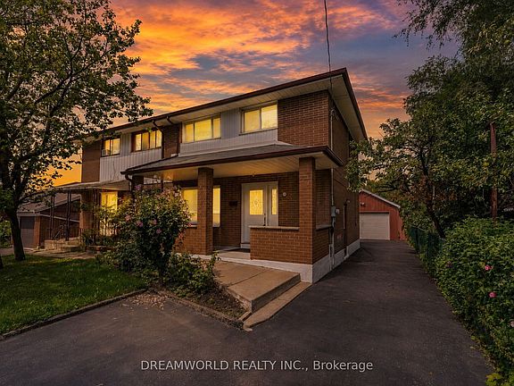 2nd image of 24 Whitburn Cres