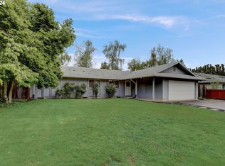 1105 NE 18th St, Gresham, OR 97030