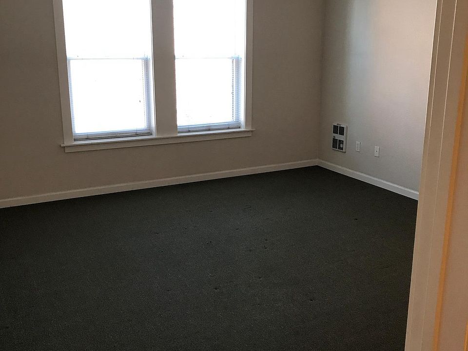 2nd image of 1029 W 1st Ave APT 205