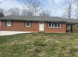 1986 Sunnymeade Rd, Rustburg, VA 24588