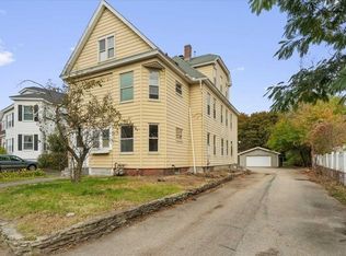 106 Mill St, Worcester, MA 01603