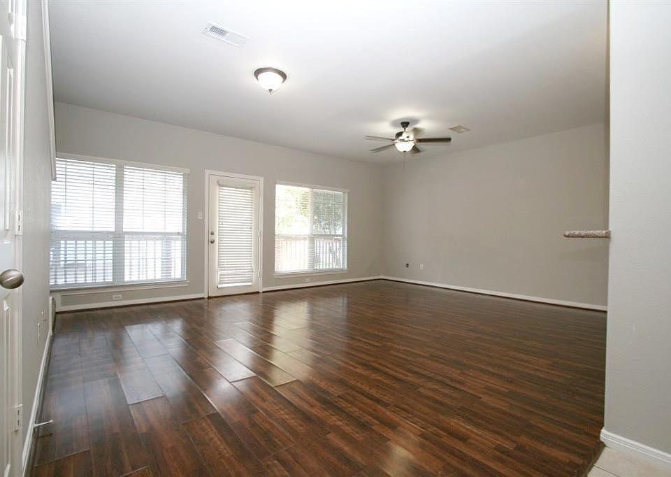 1st image of 179B Binnacle Ct