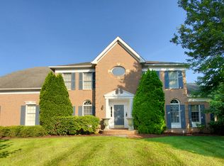 10790 Hunt Club Dr, Reston, VA 20190