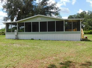 126 Sandy St, Interlachen, FL 32148