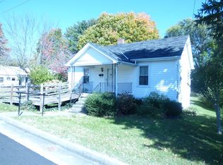 740 N 5th St, Wytheville, VA 24382
