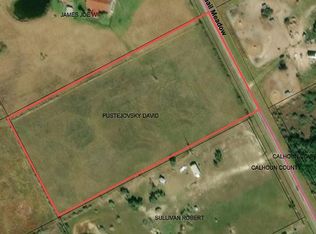 275 Quail Meadow Rd, Seadrift, TX 77983