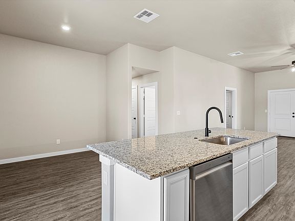 5th image of 3702 Urbana Pl