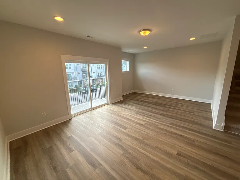 2104 Big Falls Dr — Photo 7