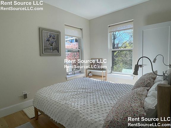 5th image of 12 Arnold Cir #7