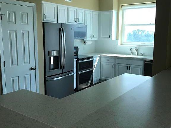 2nd image of 2230 Beach Dr APT 701