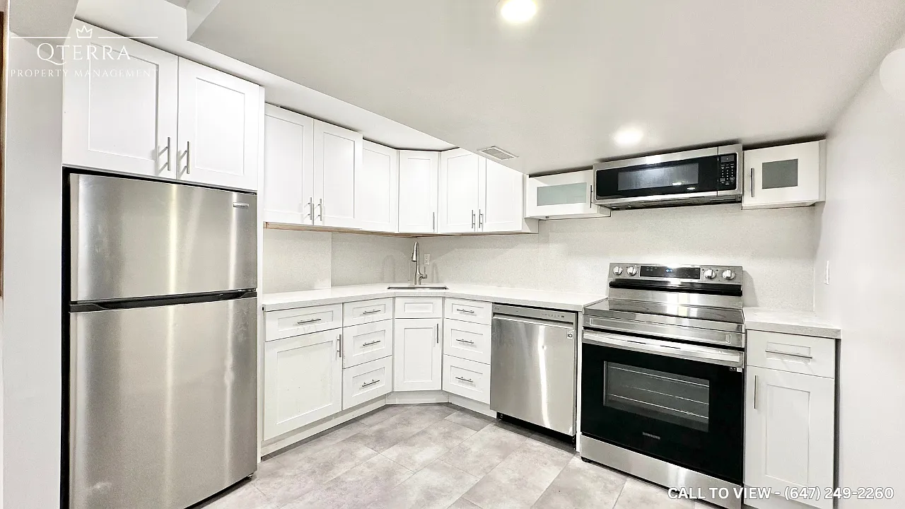 2 bed, 1000 sqft, $1,995 — Photo 2