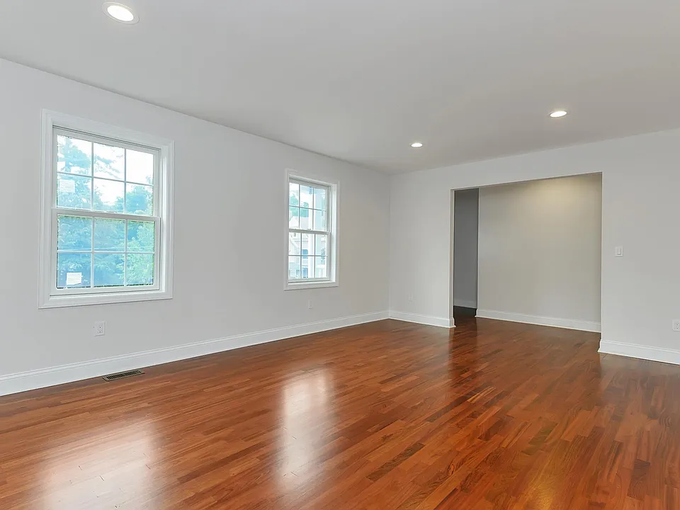 LIVING ROOM - view towards ENTRY FOYER