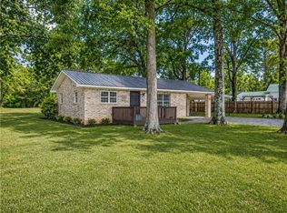 7 York Dr NE, Plainville, GA 30733