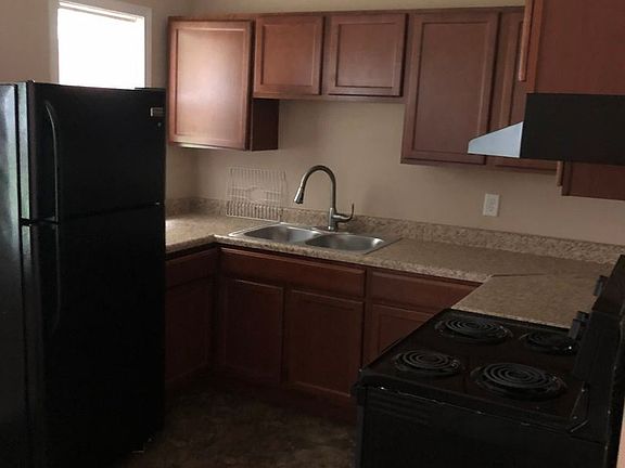 3rd image of 1271 Baugh St APT C