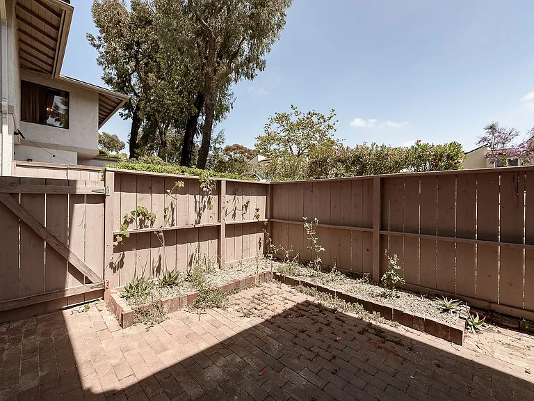 9653 Easter Way — Photo 21
