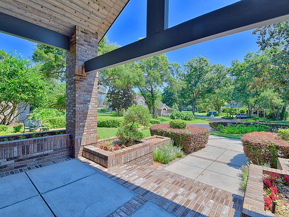 5th image of 2390 SE Laurel Run Dr