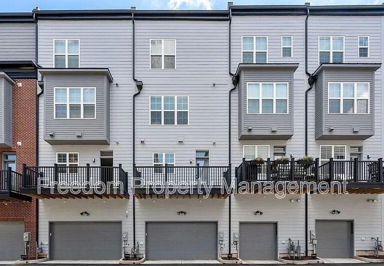 1876 Michael Faraday Dr — Photo 57
