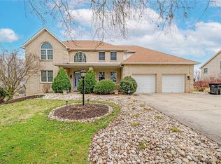 561 Janet Dr, North Huntingdon, PA 15642