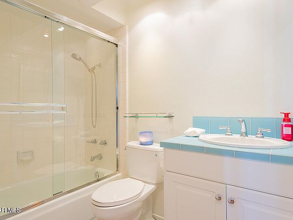 2nd image of 30992 Lexington Way