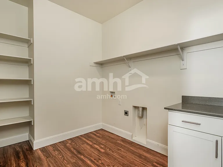 2635 W 3290 S — Photo 19