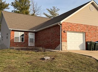 101 Kasey Ln #103, Waterloo, IL 62298