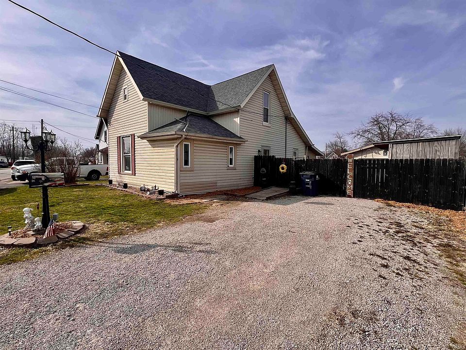 1st image of 6 Blinn Ave
