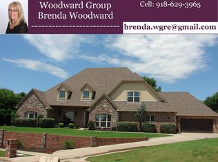 9511 N 137th Ct E, Owasso, OK 74055