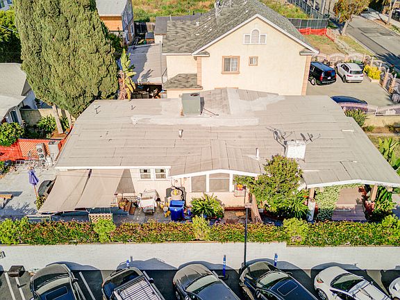 5th image of 6239 Banner Ave