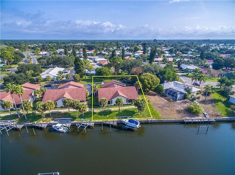 1st image of 375 Englewood Isles Pkwy #5