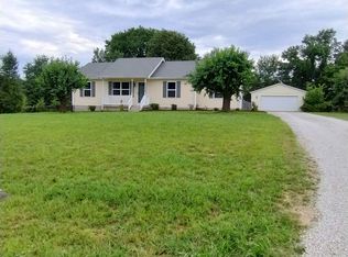 1005 Golden Pond Rd, Chapmansboro, TN 37035
