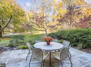 4956 Sentinel Dr #9-105, Bethesda, MD 20816