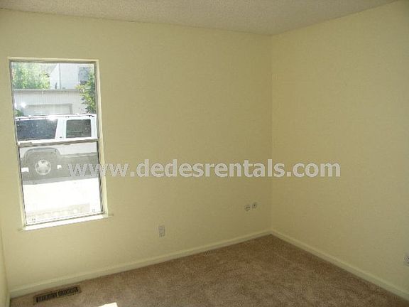 "main level" bedroom