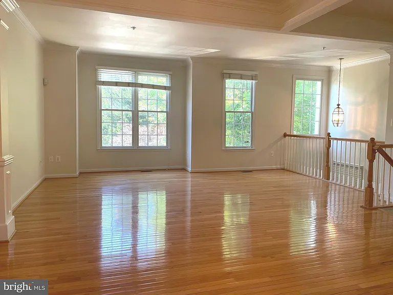 6130 Stonehenge Pl #7 — Photo 8