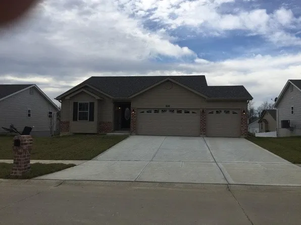 514 Sceptre Dr, Foristell, MO 63348