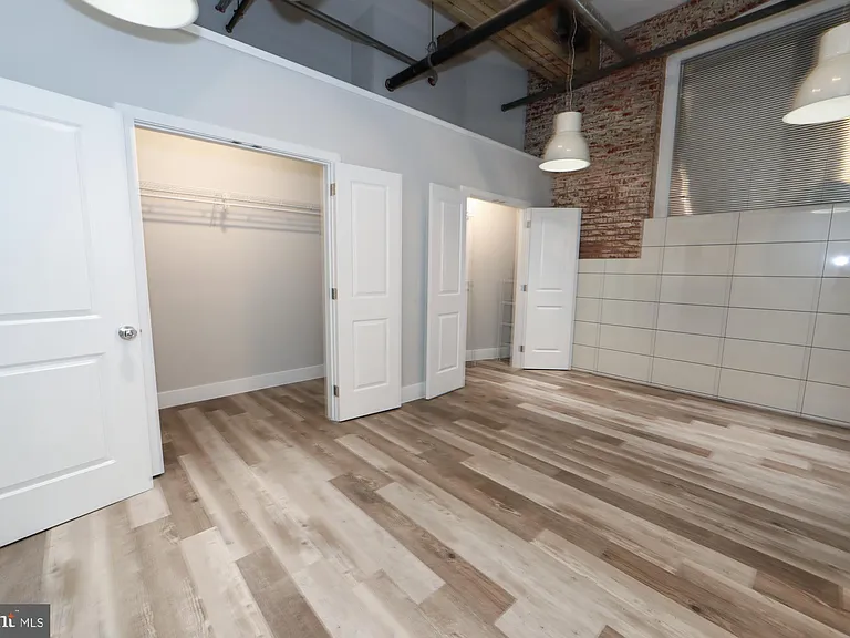 1822 E Glenwood Ave #101 — Photo 10