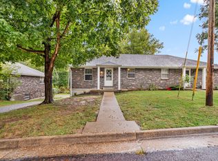 1712 Oxford Dr #A & B, Columbia, MO 65203