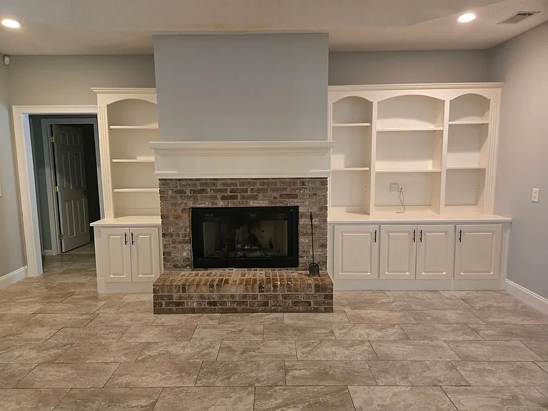 585 Cecily Dr — Photo 13