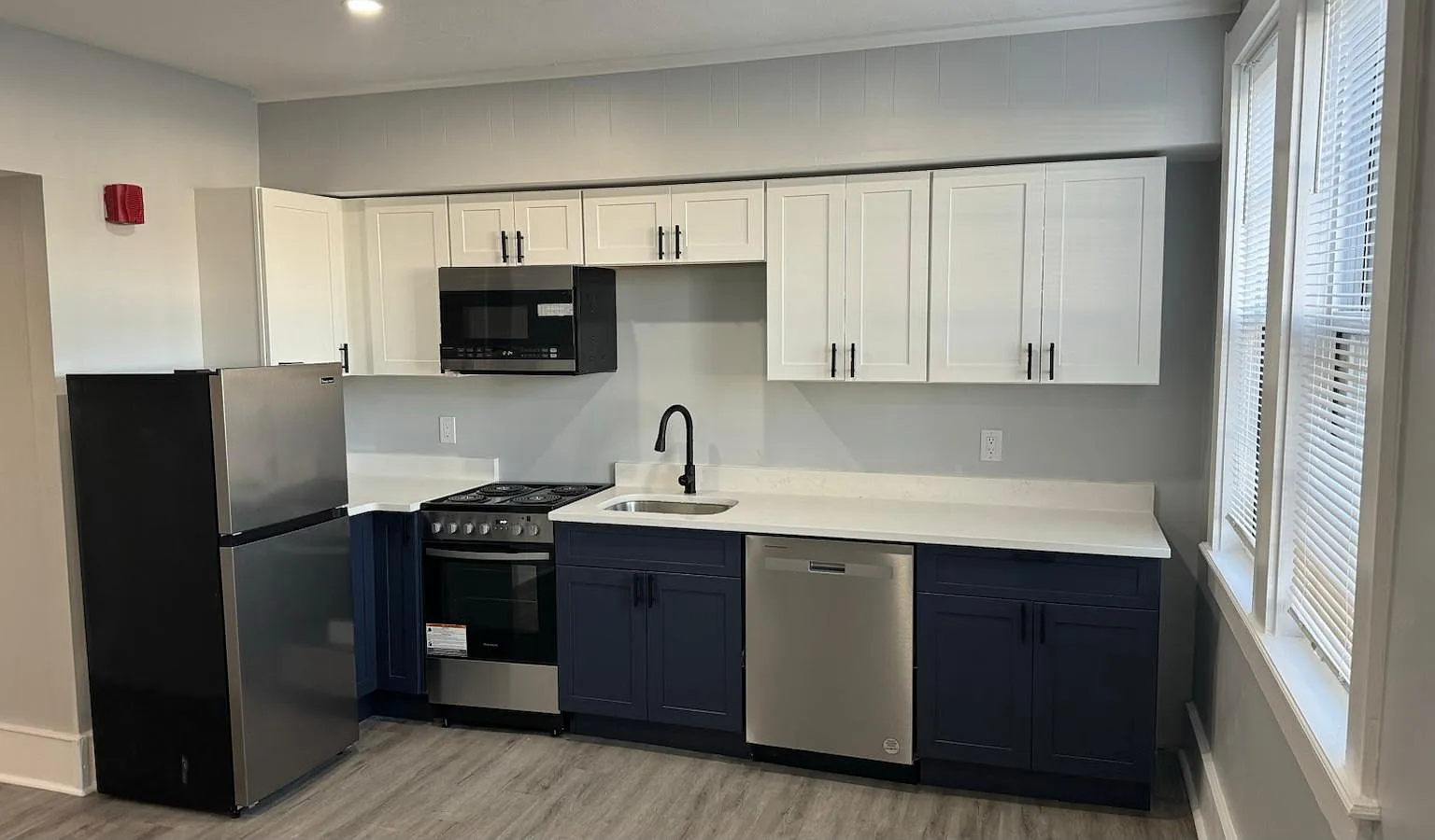 1 bed, 500 sqft, $2,150 — Photo 1