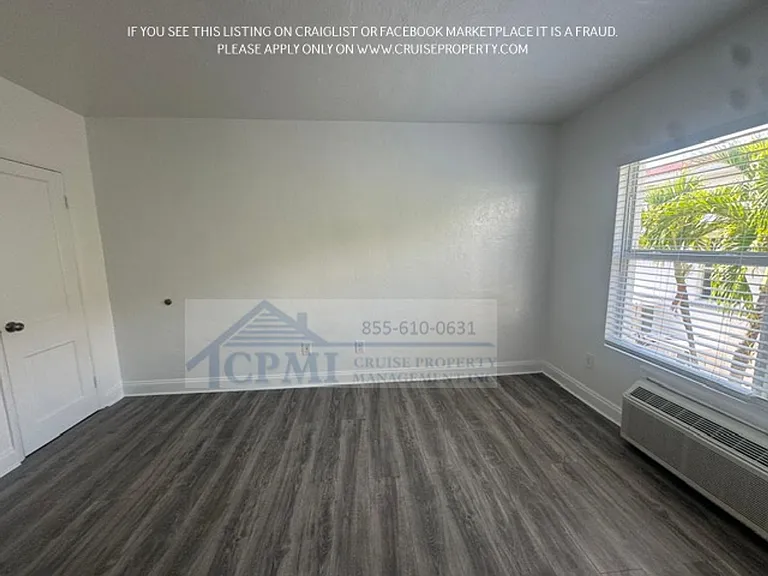 7610 Byron Ave Miami Beach, FL 33141 — Photo 15