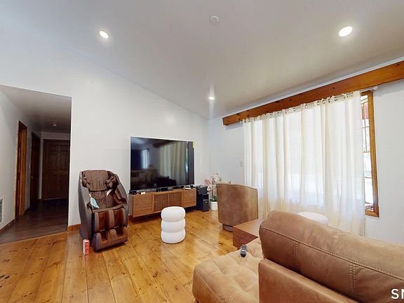 5th image of 41 Millbridge Road