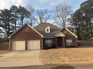 167 Creekwood Cir, Saltillo, MS 38866