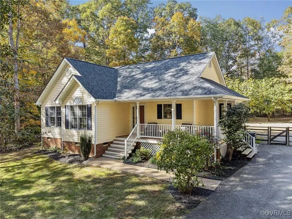 10109 Summer Hill Rd, Mechanicsville, VA 23116