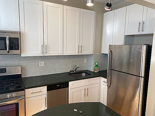 4th image of 30-83 47th St #3R