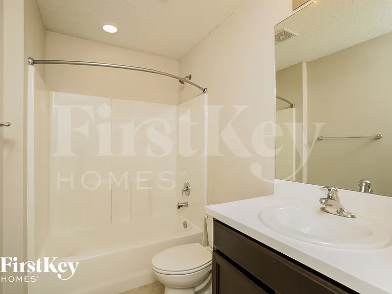 4285 SW Walker St — Photo 13