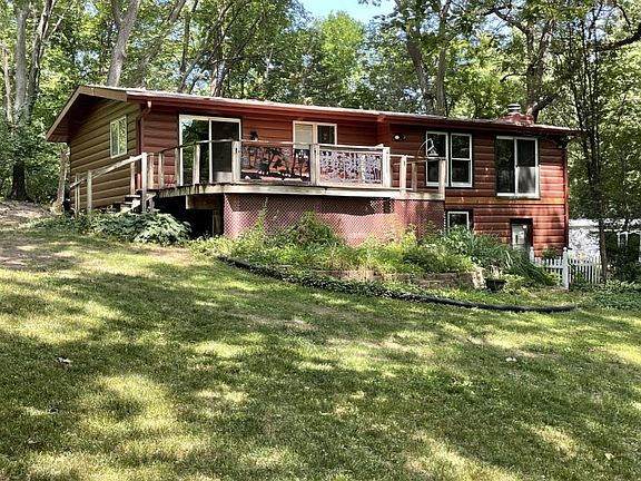 5th image of 23312 Gaston Ave