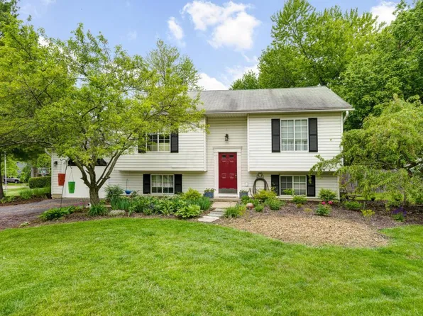 3820 Tanager Dr, Columbus, OH 43230