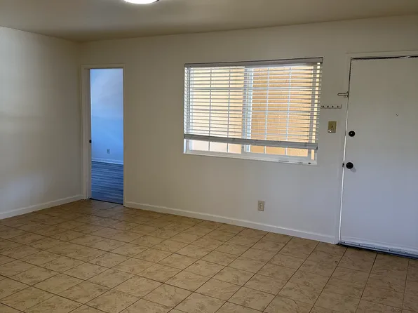 655 Sycamore Ave #7, Hayward, CA 94544