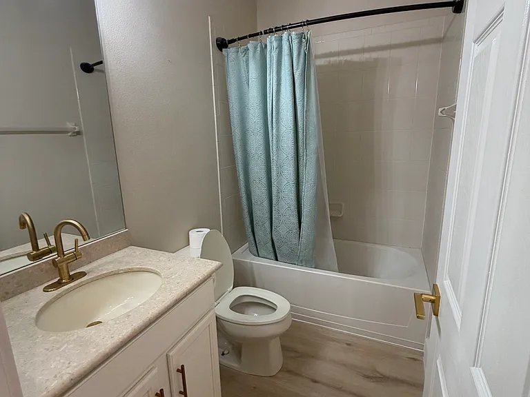 8548 Bertram Ln — Photo 9