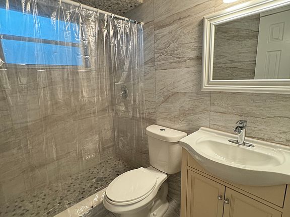 5th image of 11890 NE 16th Ave #4