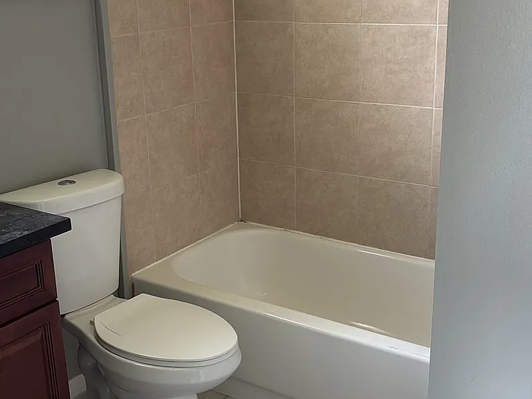 4827 Kingston Cir — Photo 13